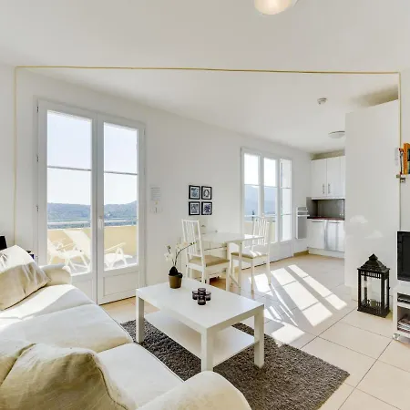 Le Belvedere By Interhome Tatil Evi