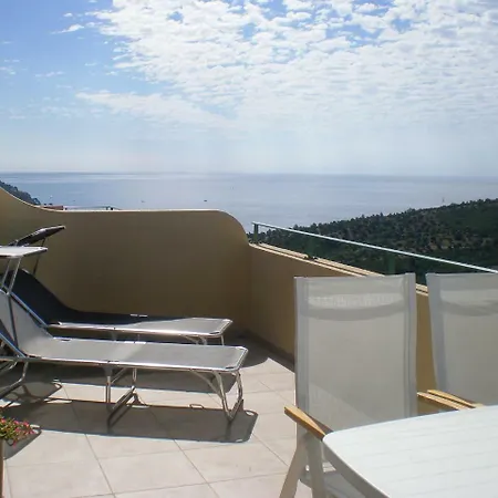 Le Belvedere By Interhome Tatil Evi *